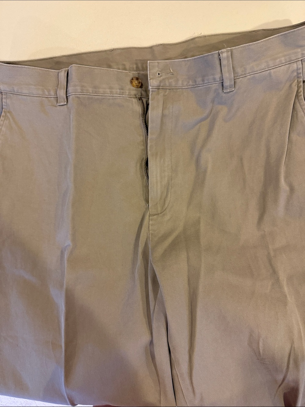 Jos A Bank Men's Classic Khaki Cotton Pants
